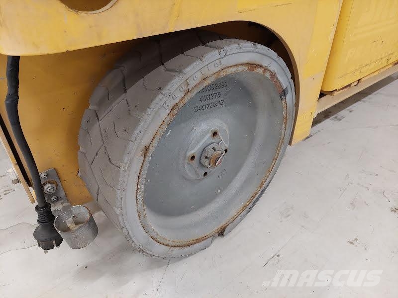 Haulotte COMPACT 14 Piattaforme a pantografo