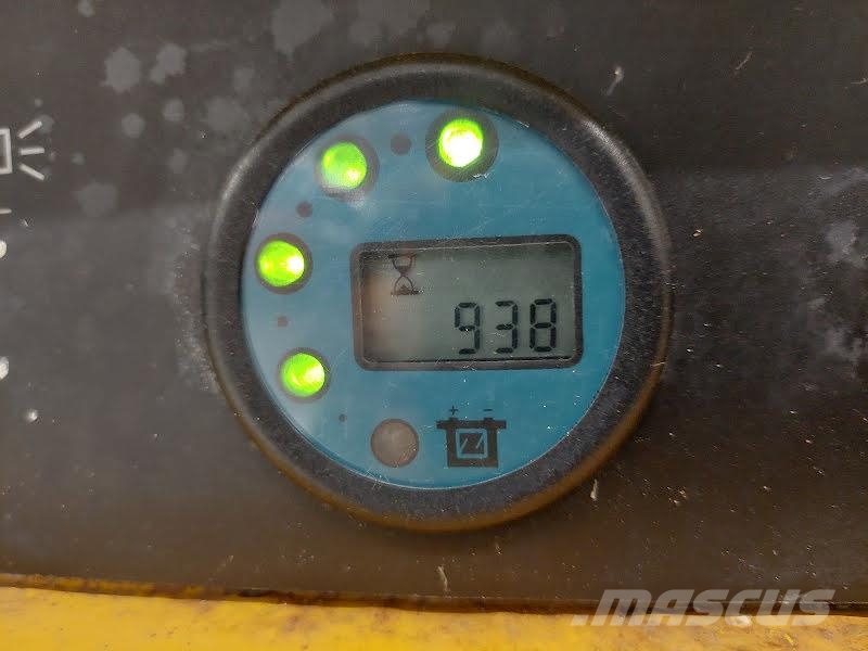 Haulotte COMPACT 14 Scheren-Arbeitsbühnen