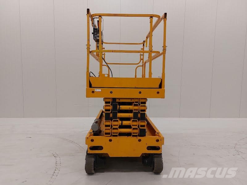 Haulotte COMPACT 14 Scheren-Arbeitsbühnen