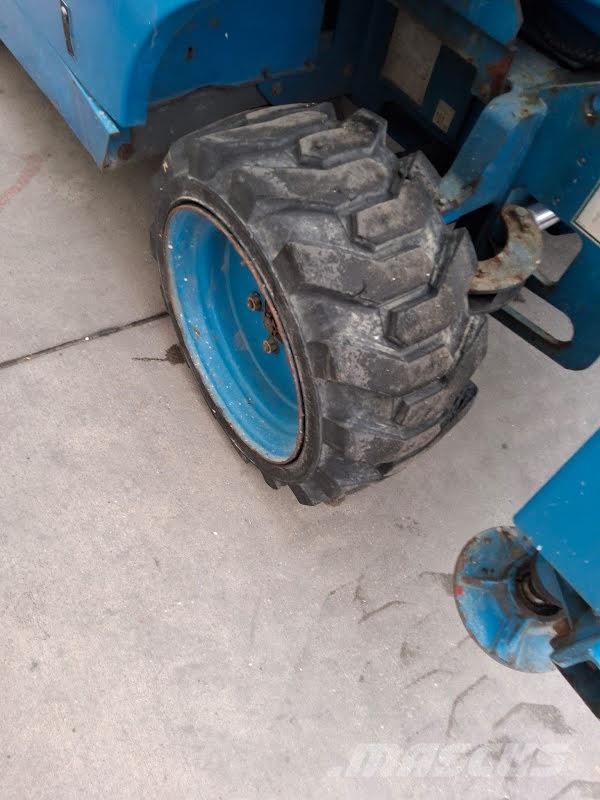 Haulotte COMPACT 12 DX Ollós emelők