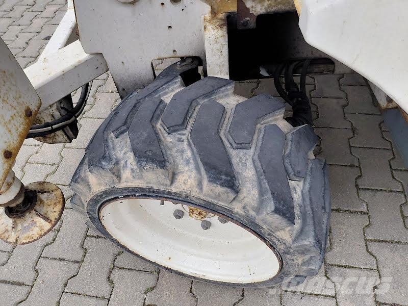Haulotte COMPACT 10 DX Scheren-Arbeitsbühnen
