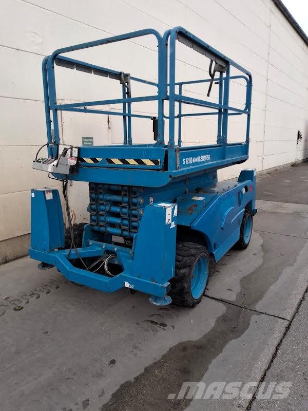 Haulotte COMPACT 12 DX Ollós emelők