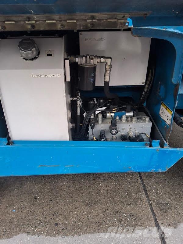 Haulotte COMPACT 12 DX Ollós emelők