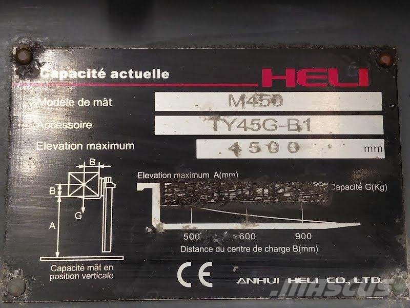 Heli CPCD40 Dīzeļa autoiekrāvēji