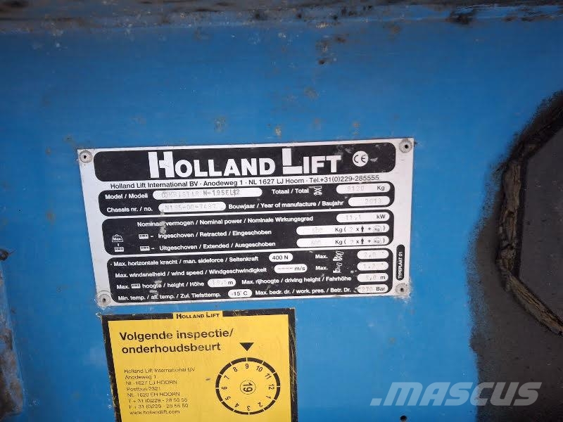 Holland Lift N-195EL12 Nůžková zvedací plošina
