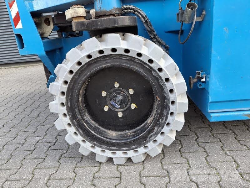 Holland Lift HL-160 E20 Elevadores de tesoura