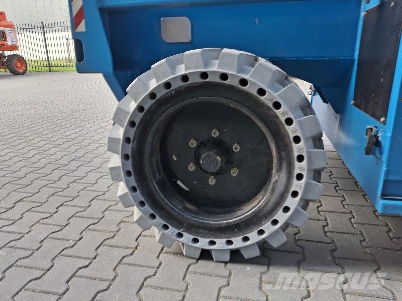 Holland Lift HL-160 E20 Elevadores de tesoura