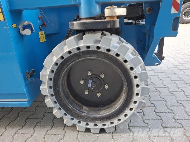 Holland Lift HL-160 E20 Elevadores de tesoura