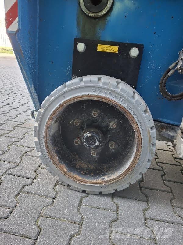 Holland Lift HL-220 E12 Elevadores de tesoura