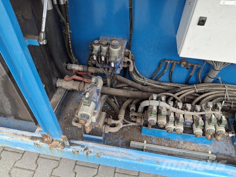 Holland Lift T-210DL25 4WD/P/N Elevadores de tesoura
