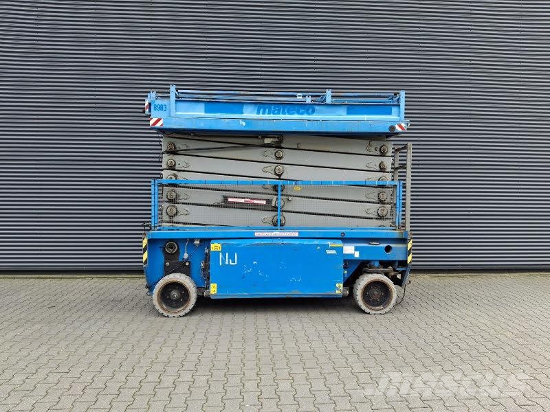 Holland Lift N-195EL12 Nůžková zvedací plošina