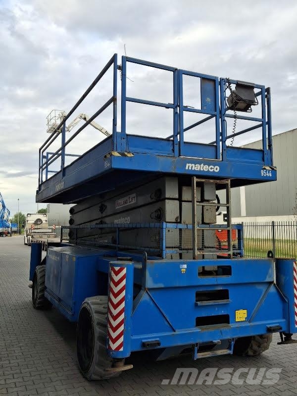 Holland Lift M-250DL27 4WD/P/N Scissor lifts