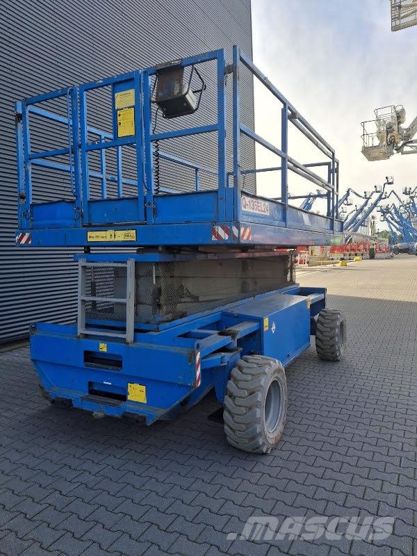 Holland Lift Q-135EL24 Elevadores de tesoura