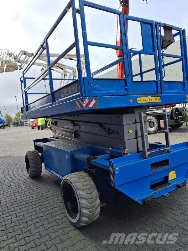 Holland Lift HL-160 E24 Šķerveida pacēlāji