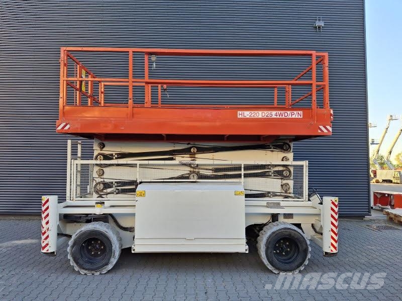 Holland Lift HL-220 D25 4WD/P/N Podnośniki nożycowe