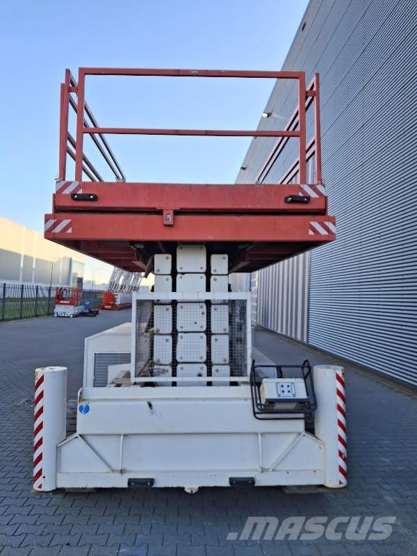 Holland Lift HL-220 D25 4WD/P/N Підйомники-ножиці