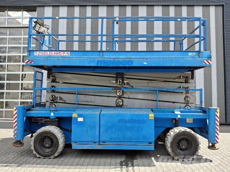 Holland Lift T-210DL25 4WD/P/N Elevadores de tesoura