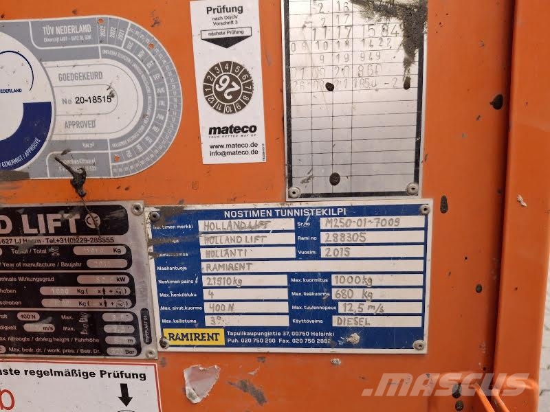 Holland Lift M-250DL27 4WD/P/N Elevadores de tesoura