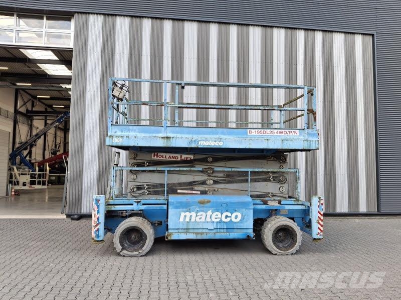 Holland Lift B-195DL25 4WD/P/N Elevadores de tesoura