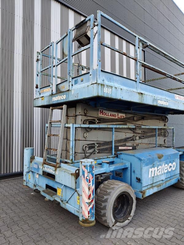 Holland Lift B-195DL25 4WD/P/N Elevadores de tesoura