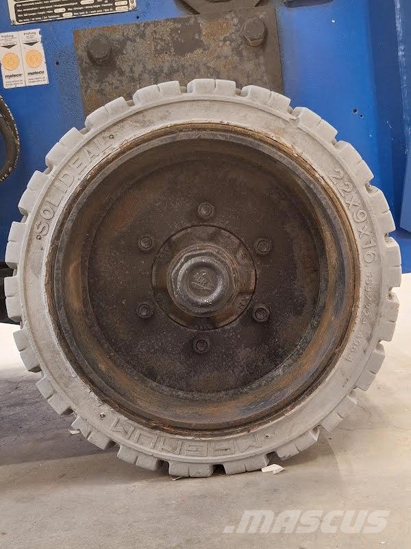 Holland Lift HL-160 E12 Nacelle ciseaux