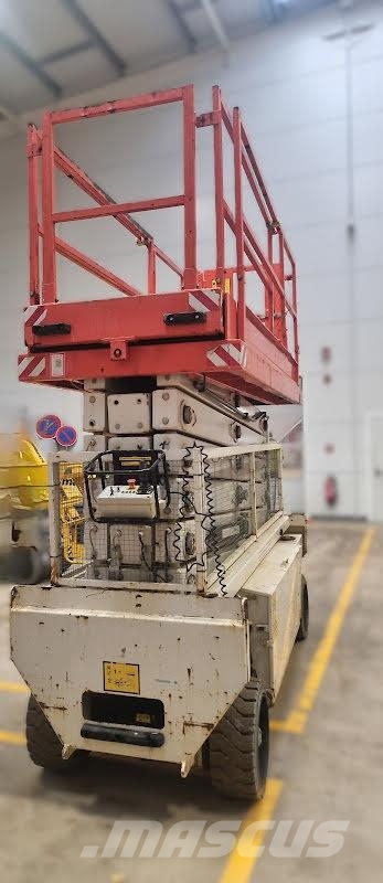 Holland Lift N-165EL12 Elevadores de tesoura