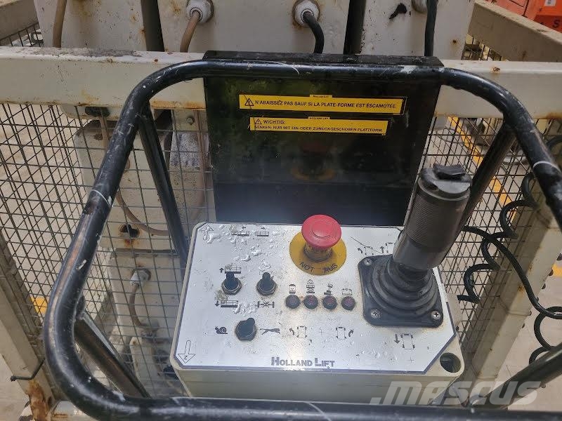 Holland Lift N-165EL12 Elevadores de tesoura