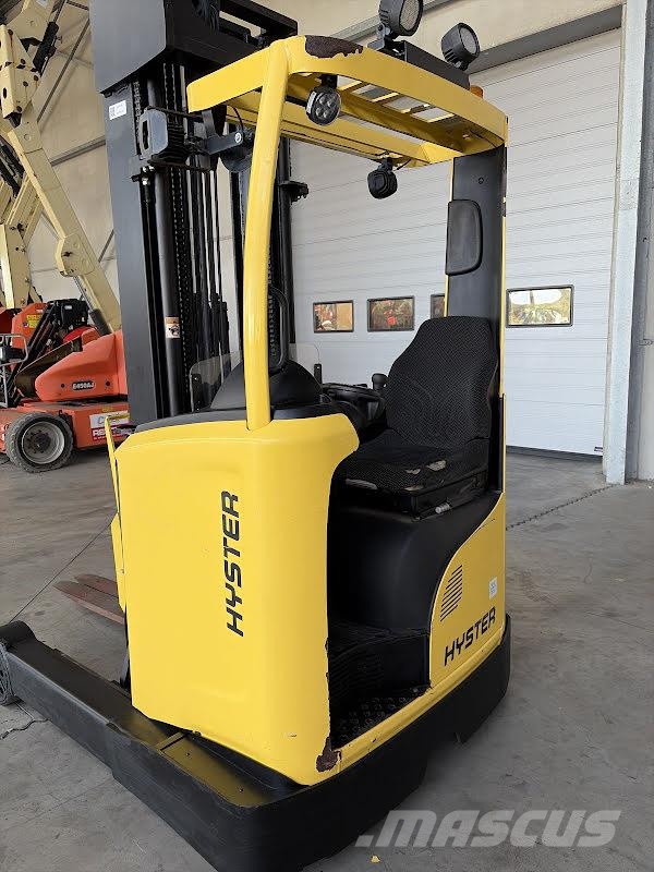 Hyster R1.6 شاحنة مناولة