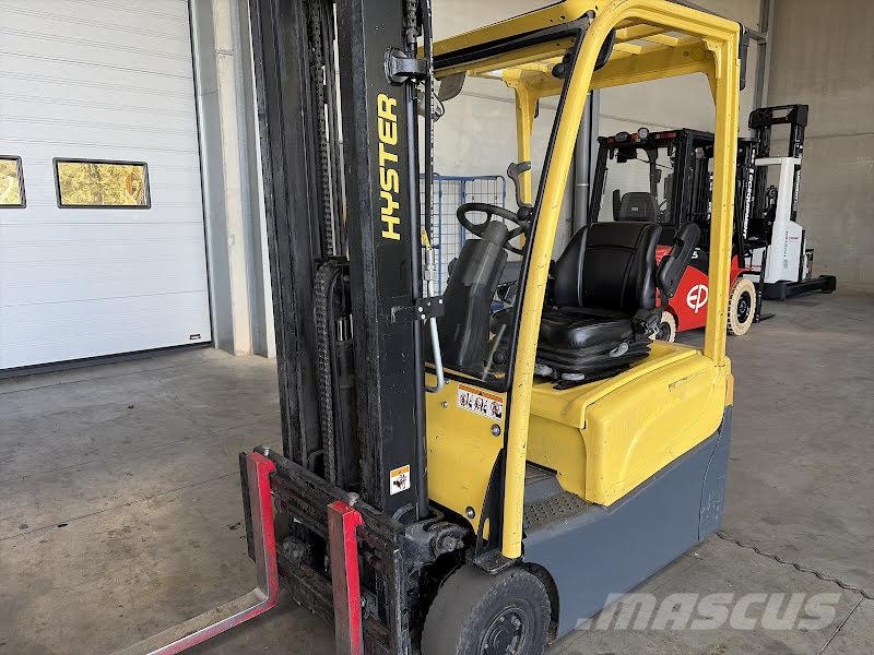Hyster J1.5XNT Elektriskie autoiekrāvēji