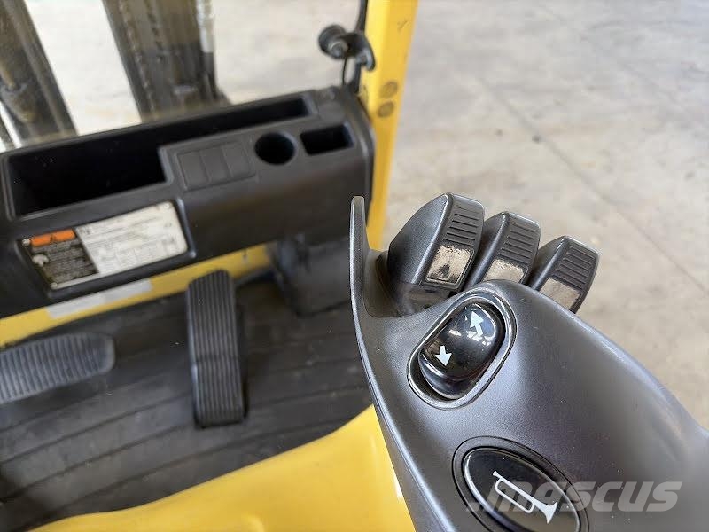 Hyster J1.5XNT Elektriskie autoiekrāvēji