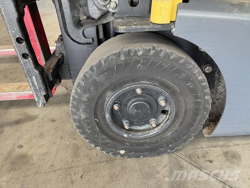 Hyster J1.5XNT Elektriskie autoiekrāvēji