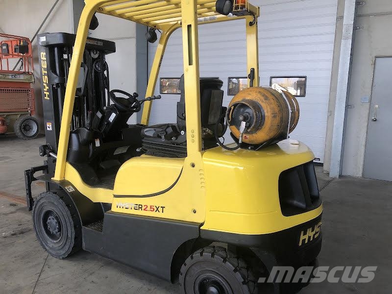Hyster H2.5XT LPG forklifts