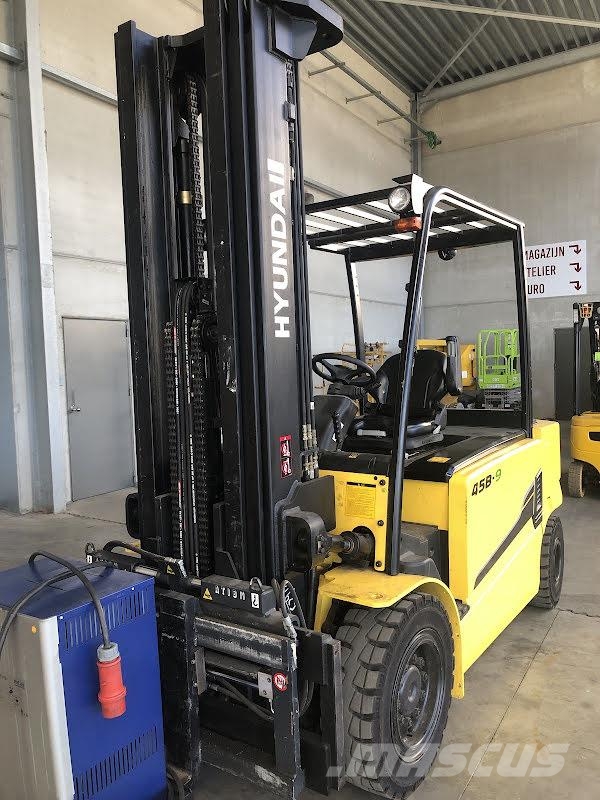 Hyundai 45B-9 Electric forklifts