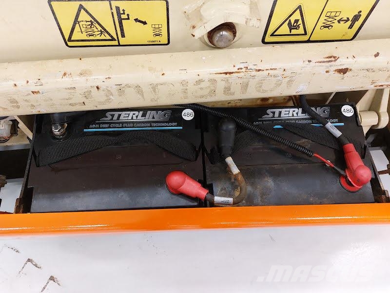 JLG 1930ES رافعات مقصية الشكل