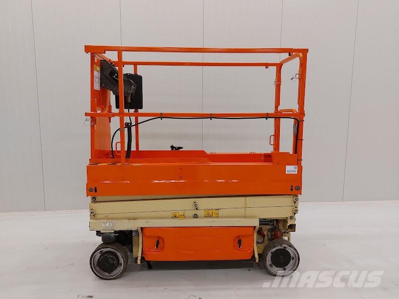 JLG 1930ES رافعات مقصية الشكل
