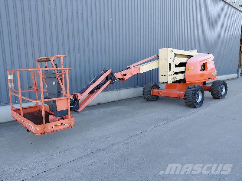 JLG 520AJ رافعات سلة مفصلية