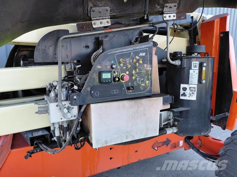 JLG 520AJ رافعات سلة مفصلية
