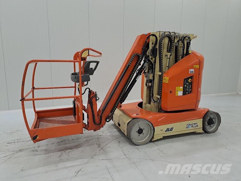 JLG TOUCAN 12E PLUS Vertikālie pacēlāji