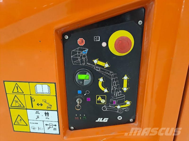 JLG TOUCAN 12E PLUS Vertikālie pacēlāji