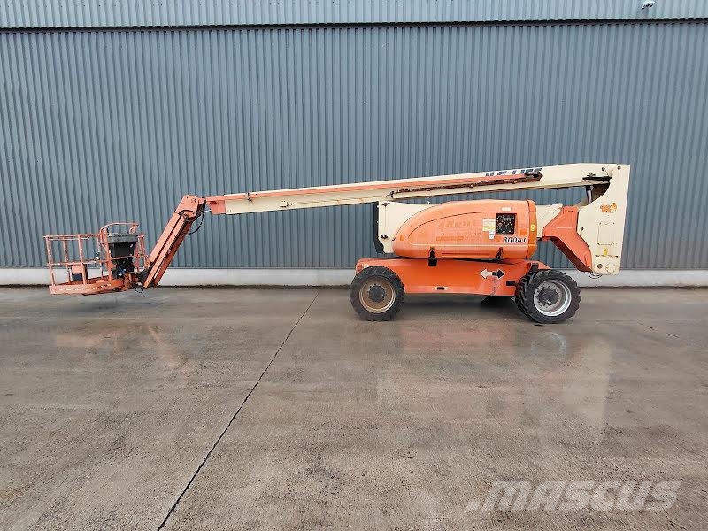 JLG 800AJ Zglobne podizne platforme