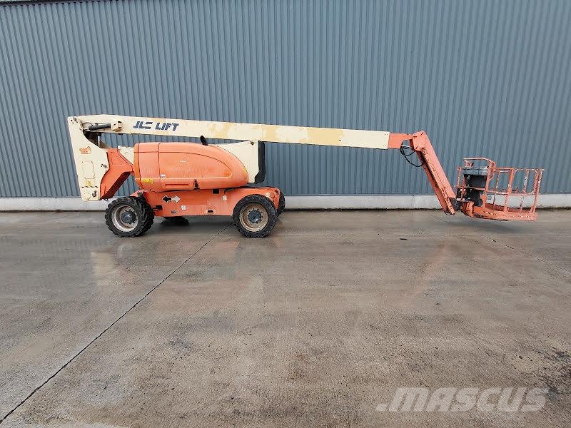 JLG 800AJ Zglobne podizne platforme