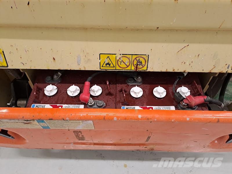 JLG 2632ES Käärtõstukid