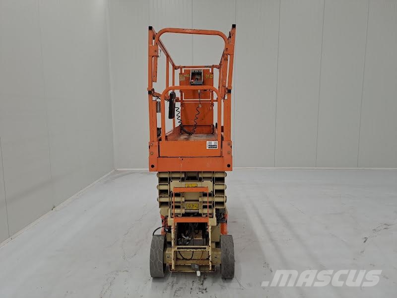 JLG 2632ES Käärtõstukid