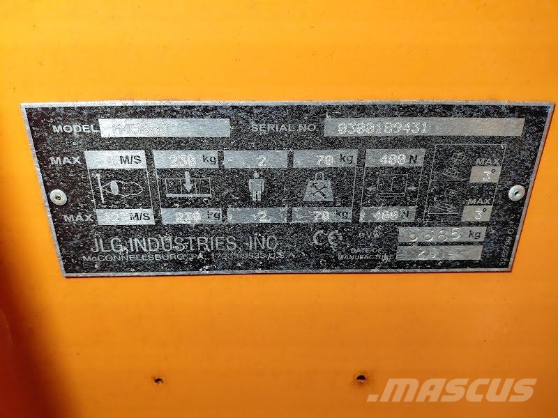 JLG M450AJ Knikarmhoogwerkers