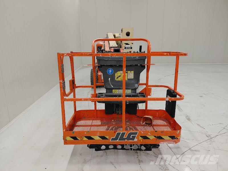 JLG M450AJ Knikarmhoogwerkers
