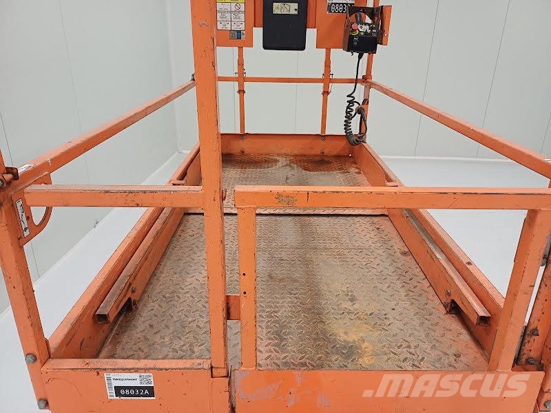 JLG 10RS 剪叉式升降机