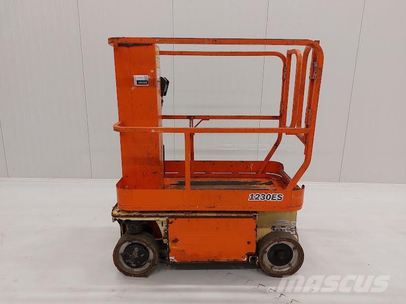 JLG 1230ES Søjlelifte