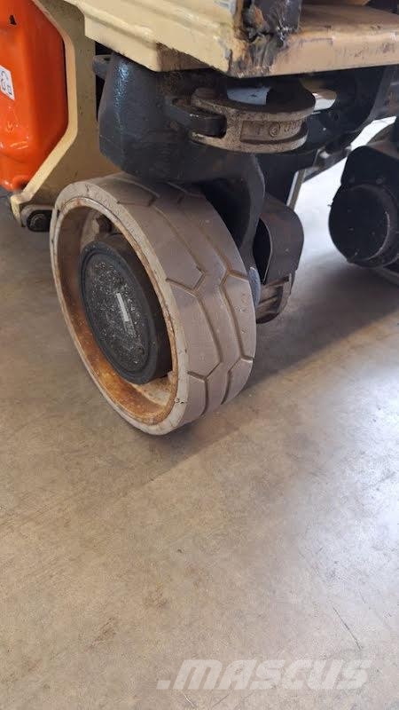 JLG 1930ES Plataformas tijera