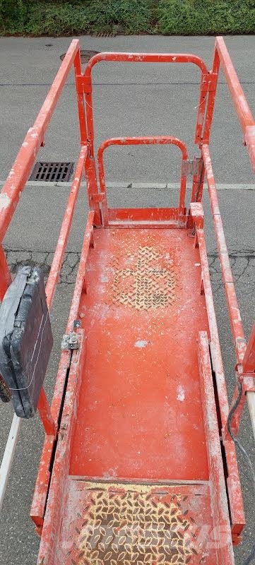 JLG 1930ES 剪叉式升降机