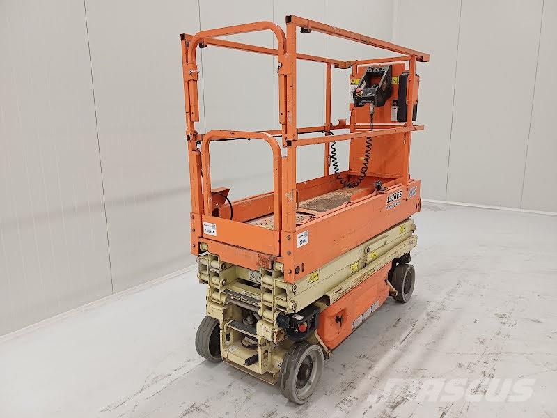 JLG 1930ES 가위형 리프트